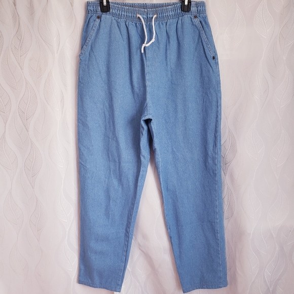 Lightwash Denim High Rise Tie Waist Straight Leg Mom Jeans - Picture 1 of 4